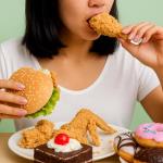 Warum sorgt ein Hamburger dafür, dass wir früher ins Bett gehen?